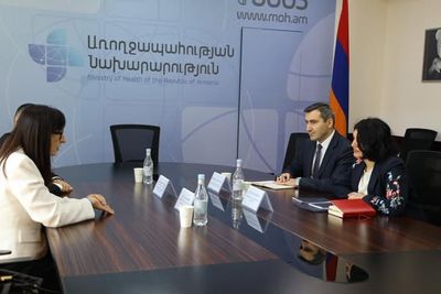 Լենա Նանուշյանն ընդունել է Նյարդաբանության եվրոպական ակադեմիայի նախագահ, միջազգային առաջատար նյարդաբան Ելենա Մորոյին